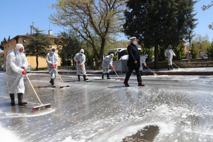 Ergene’nin Cadde Ve Sokakları Dezenfektanlı Su İle Yıkandı