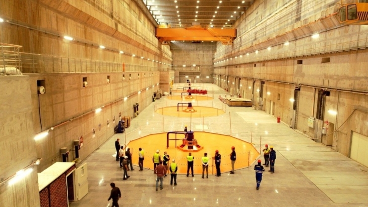 Ilısu’da İlk Tribün Dönmeye Başladı