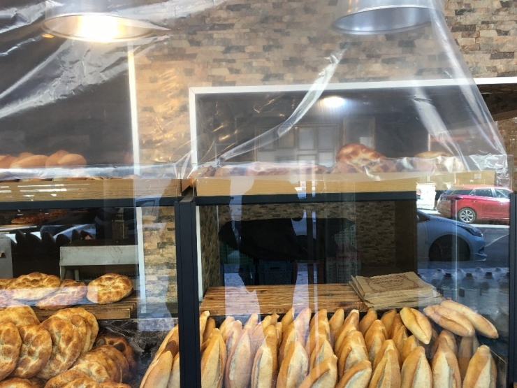 Fırınlarda Korona Virüse Karşı ‘Brandalı’ Önlem