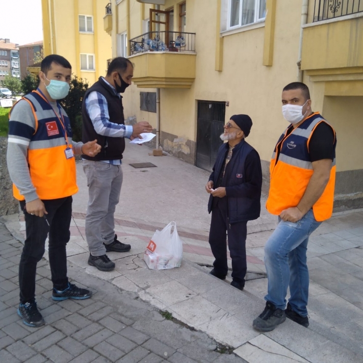 500 Kişilik Vefa Sosyal Destek Ekibi İhtiyaçlara Koşuyor