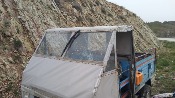 Şuhut’ta Patpat Kazası: 1 Ağır Yaralı