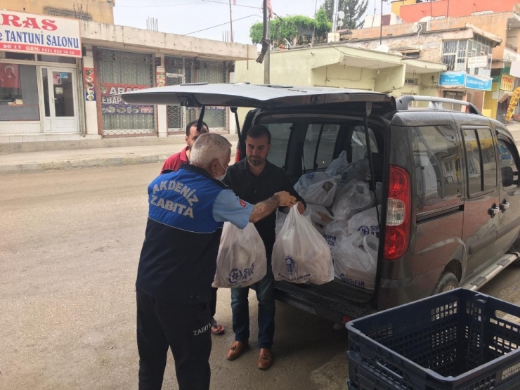 Akdeniz Belediyesi’nden Vatandaşlara Ramazan Pidesi