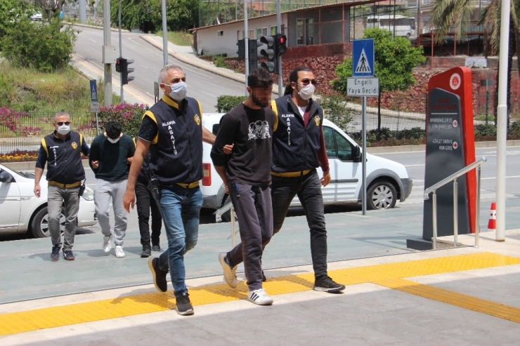 Çaldıkları Lüks Motosikletleri Parçalara Ayıran 3 Şüpheli Tutuklandı