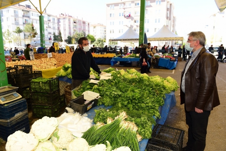 Başkan Aşgın Semt Pazarlarını İnceledi