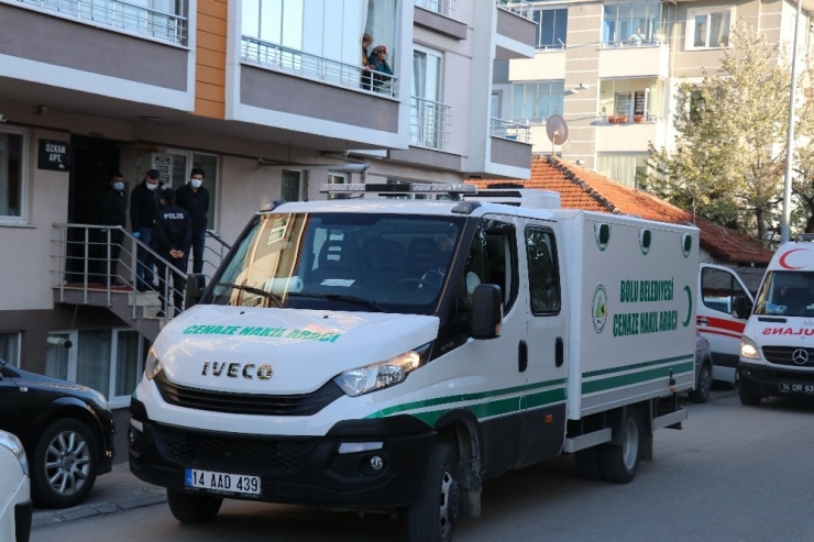 Haber Alınamayan Yaşlı Adam Evinde Ölü Bulundu