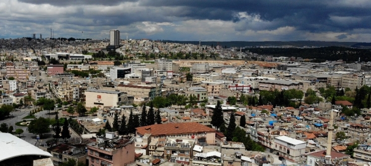 Korona Sessizliğindeki Gaziantep’te Bahar Renkliliği