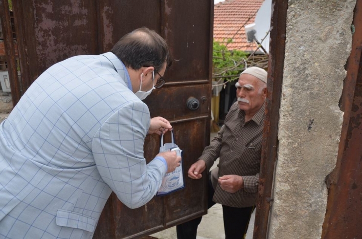 Başkan Doğan: "Yaşlılarımızın Yanındayız"