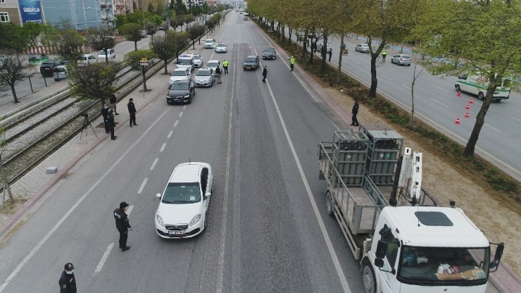 Konya’da Sokağa Çıkma Kısıtlamasında Kontroller Sürüyor