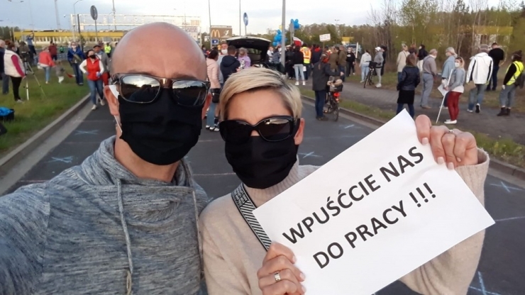 Polonya’da Göstericiler Almanya Sınır Geçişlerinin Açılmasını Talep Etti