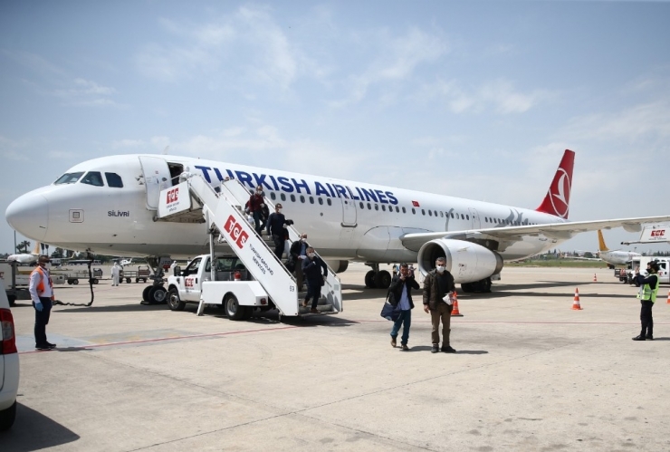 Yurt Dışından Adana’ya Getirilen 365 Türk Vatandaşı Karantina Altında