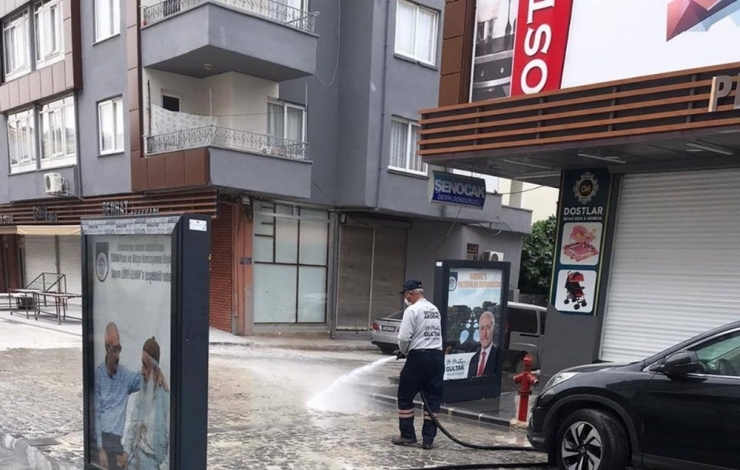Akdeniz Sokaklarında Dezenfekte Çalışmaları Sürüyor