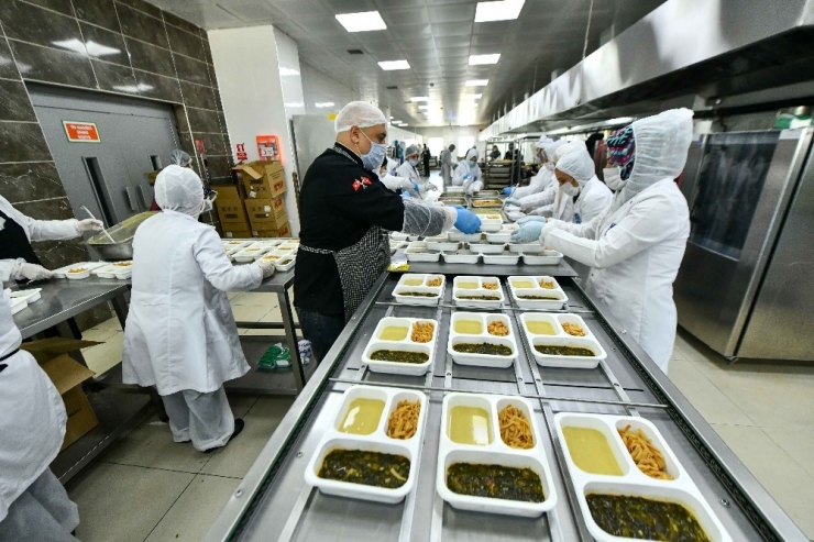 Büyükşehir’den Ramazan’da İyilik Seferberliği