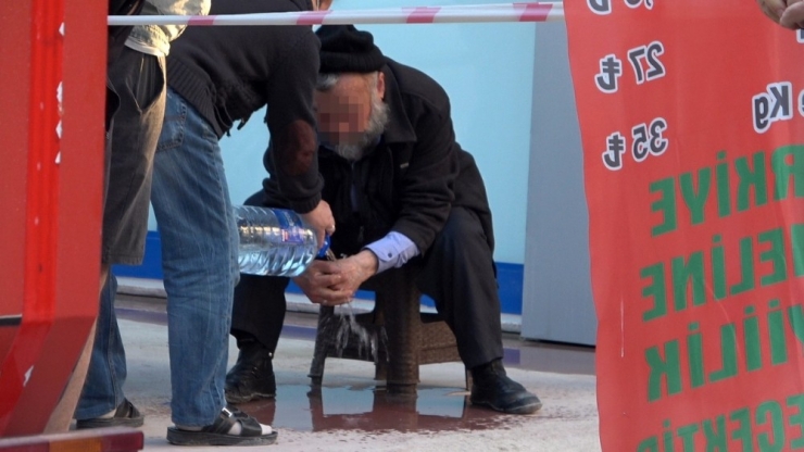 Oğlunu Öldürdü, Cesedi Yakmaya Çalıştı