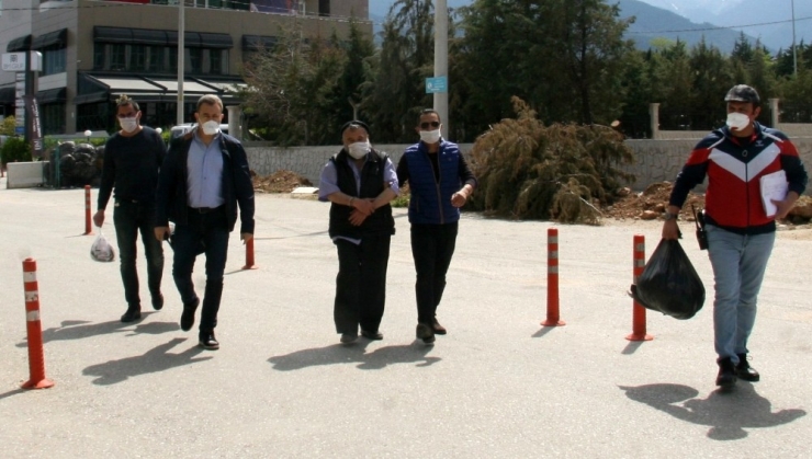 Oğlunu Çekiçle Öldürüp Yakmaya Çalışan Baba Adliyeye Sevk Edildi