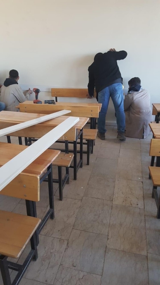 Eğil Belediyesi Okullarda Bakım Ve Onarım Çalışması Başlattı