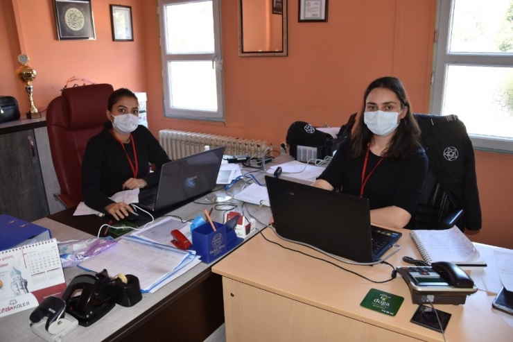 Gönen Vefa Grubunundan Yaşlılara Destek