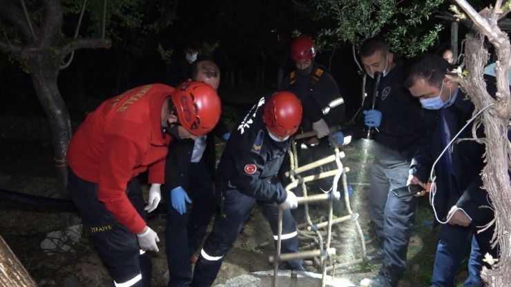 Kuyuya Düşen Köpeğini Kurtarmak İsteyen Yaşlı Adam Canından Oldu