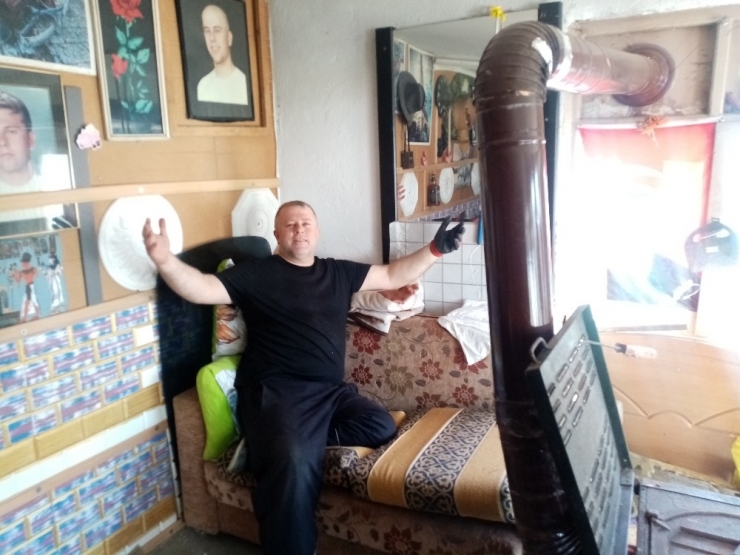 Sokağa Çıkma Kısıtlamasını Bağ Evinde Güvercinleriyle Geçiriyor