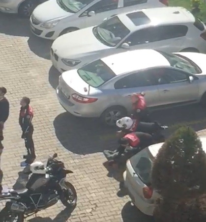 Polisten Site Yöneticisine Orantısız Güç Kullanımı