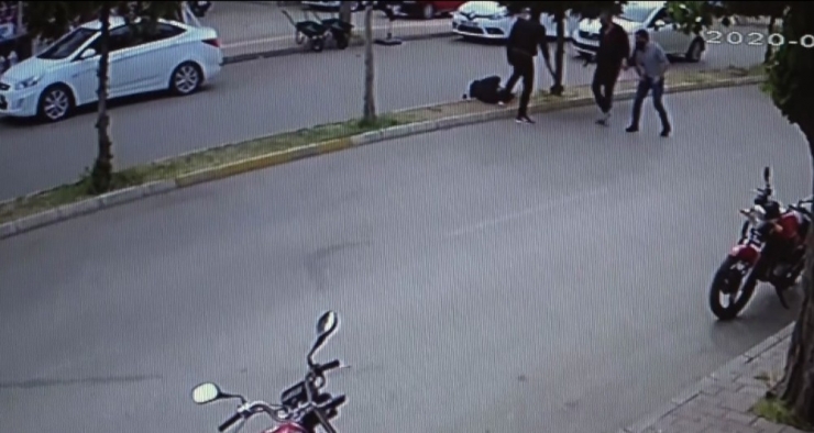 Silahlı Çatışma Kameralara Yansıdı