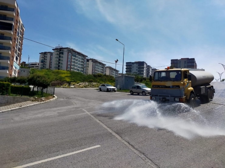 Hijyen Çalışmaları Aliağa Genelinde Sürüyor