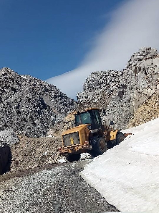 Karla Kaplı Dumanlı Yayla Yolu Ulaşıma Açıldı
