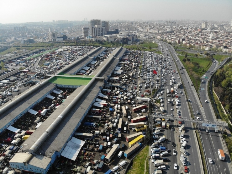 Bayrampaşa Sebze Ve Meyve Halindeki Yoğunluk Havadan Görüntülendi