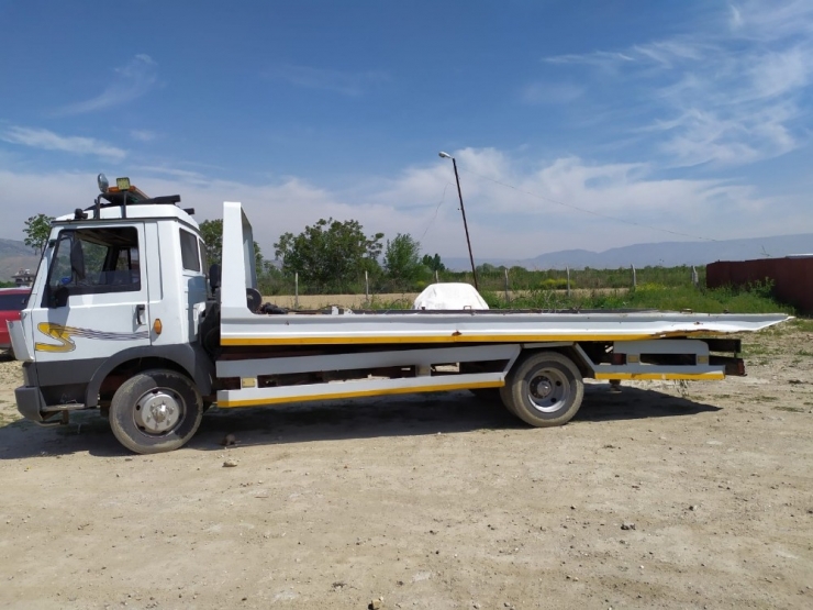 Denizli’de 4 Tonluk Konteyneri Çekici İle Çaldılar