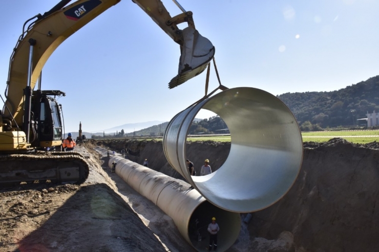 Dsi Suyun Her Damlasına Sahip Çıkıyor