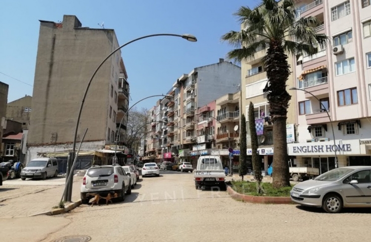 Erdek Halkı Kurallara Uydu