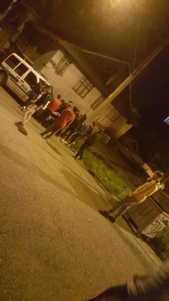 Yasağa Uymayarak Sokağa Çıkan 12 Gence 38 Bin Lira Ceza