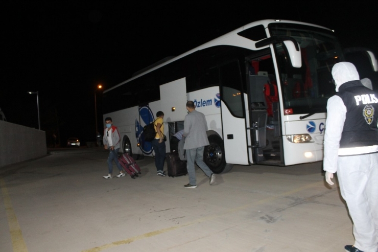 Katar’dan Gelen Türk Vatandaşları Çankırı’da Karantina Altına Alındı