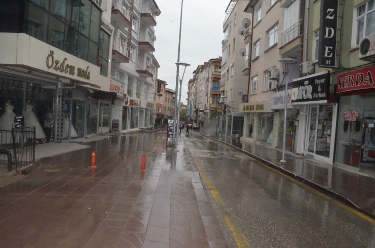 Dükkanları Kapalı Olan Esnaf Belediyeye Teşekkür Etti