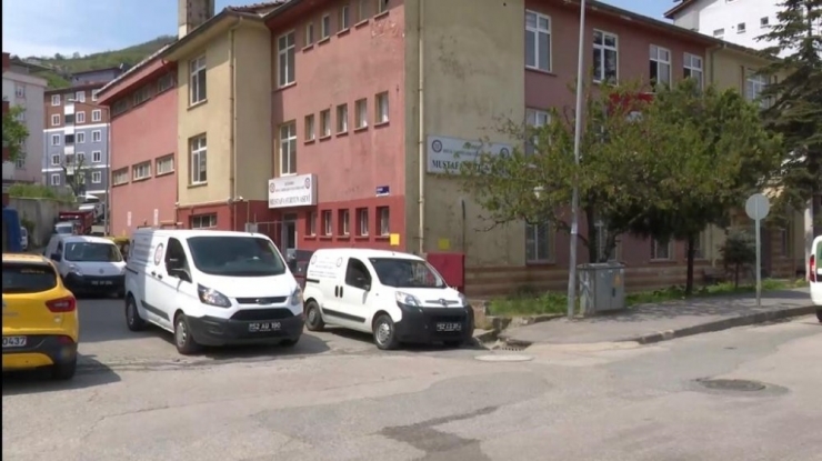 Altınordu Sydv’den Günlük 1400 Kişiye Sıcak Yemek