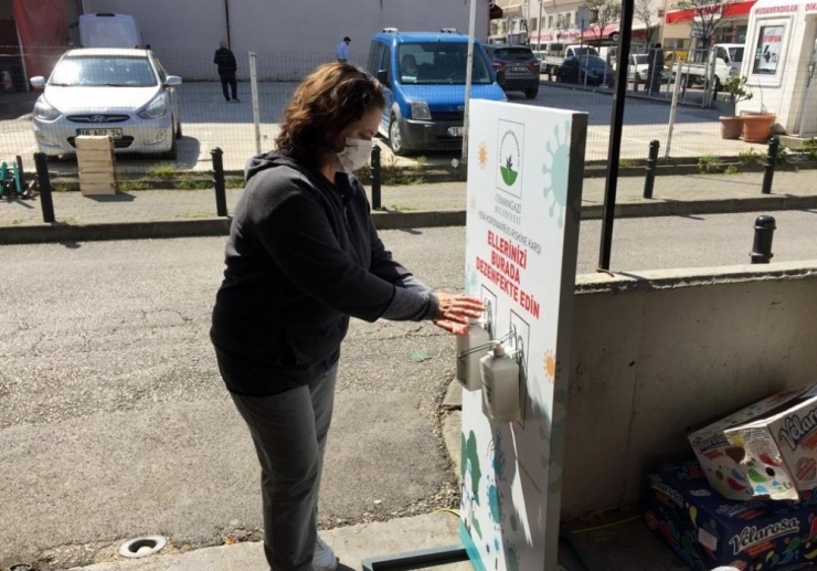 Bursa’da Pazar Yerlerinde Tedbirler Üst Seviyede