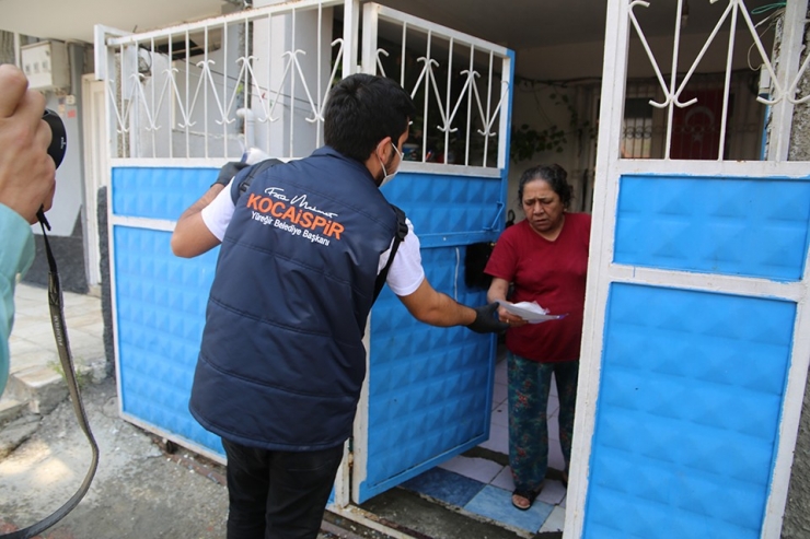 Yüreğir’de Her Eve Maske