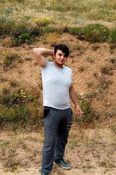 5 Ay Önce Babasını Kalp Krizinden Kaybetmişti, Kendisi De Kalbine Yenildi