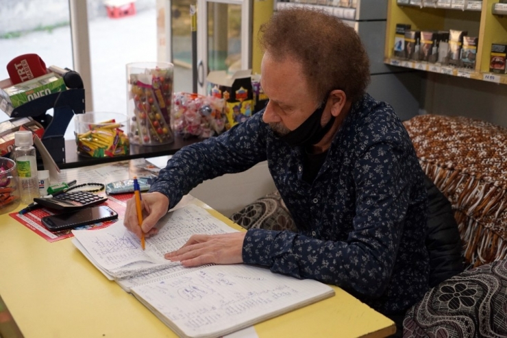 Gizemli Hayırsever, 16 Mahalle Bakkalının 80 Bin Liralık Veresiye Borcunu Ödedi