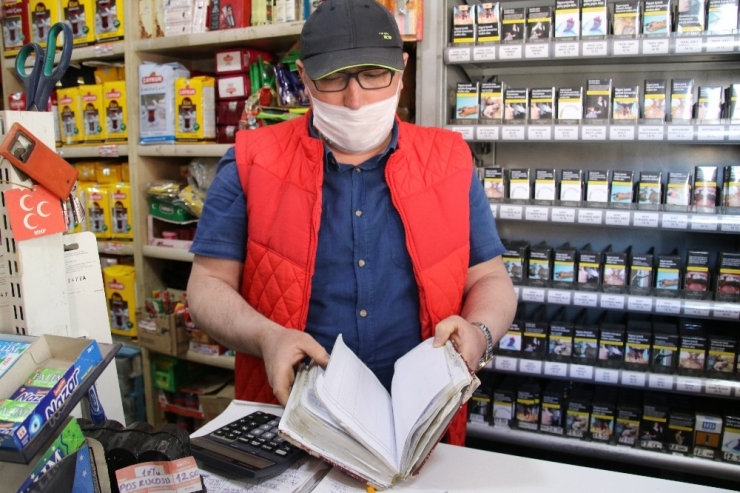 Esrarengiz Hayırsever Bu Kez Düzce’de Ortaya Çıktı