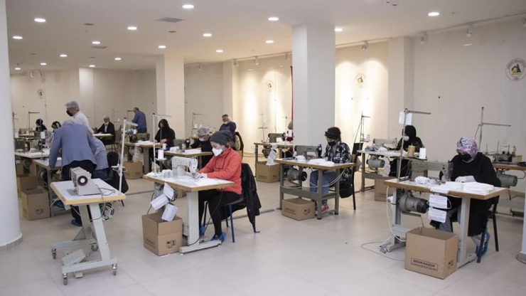Düzce’de Maske Üretimi Hızlandı
