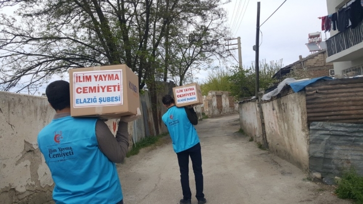 Elazığ’da Bin Aileye Gıda Paketi Ulaştırıldı