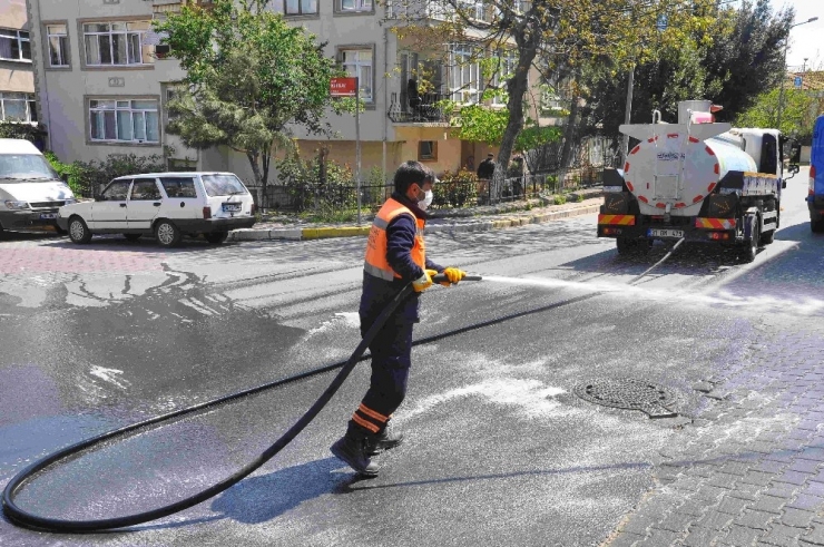 Eyüpsultan’da Korona Virüs Temizliği Devam Ediyor