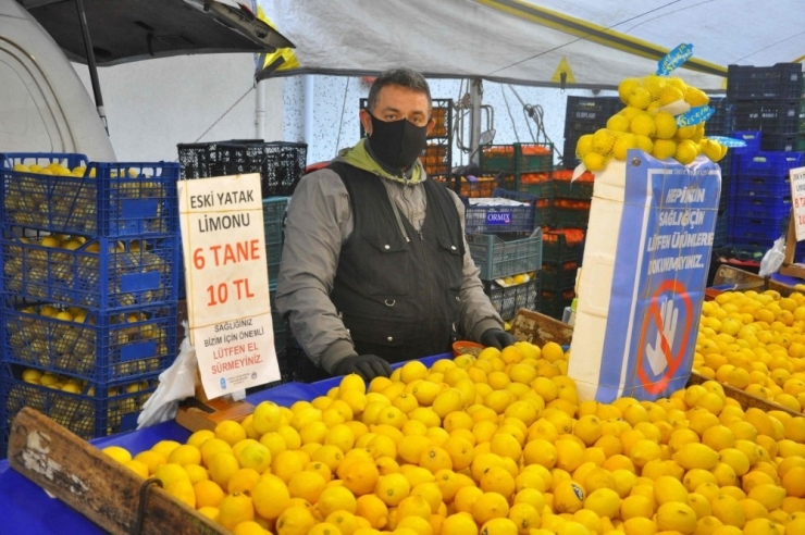Korona Virüsten Dolayı 1 Aydır Kurulmayan Pazar Yeniden Açıldı