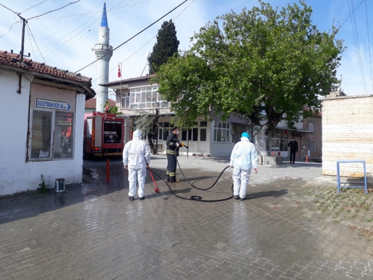 Karantina Altındaki Sindelli Mahallesi Dezenfekte Ediliyor