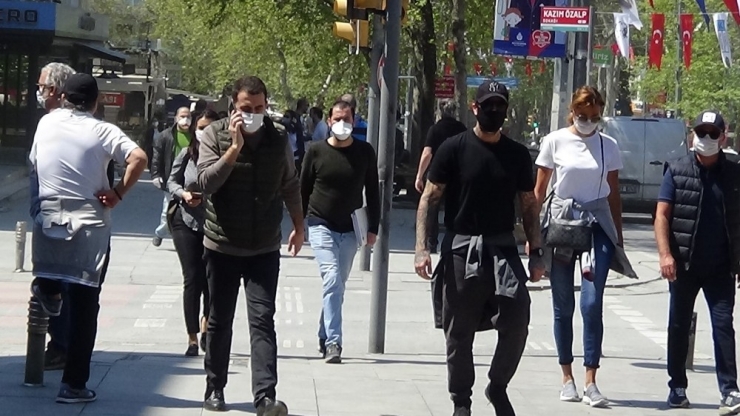 Bağdat Caddesi’nde Pes Dedirten Görüntü: Bugün Yine Doldu Taştı