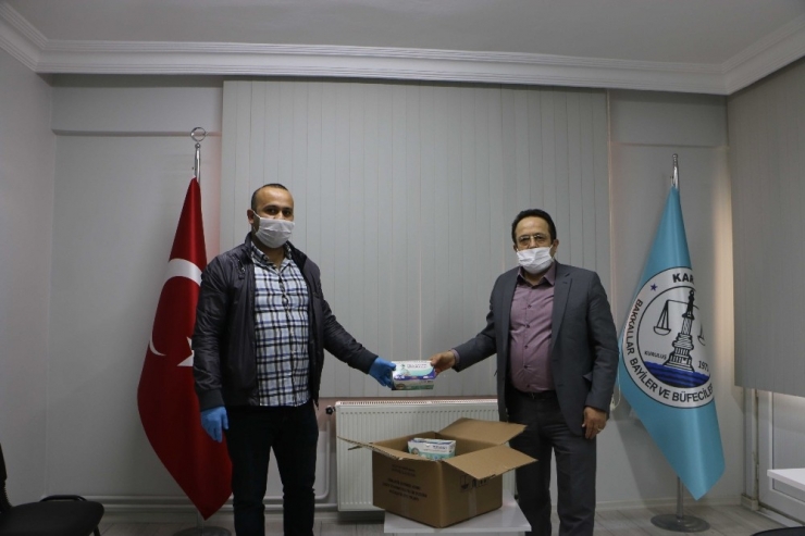 Kartal Esnaf Odalarına Belediyeden Maske Temini