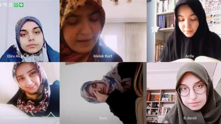 Kur’an-ı Kerim Kursu Eğitimini Online Devam Ediyor