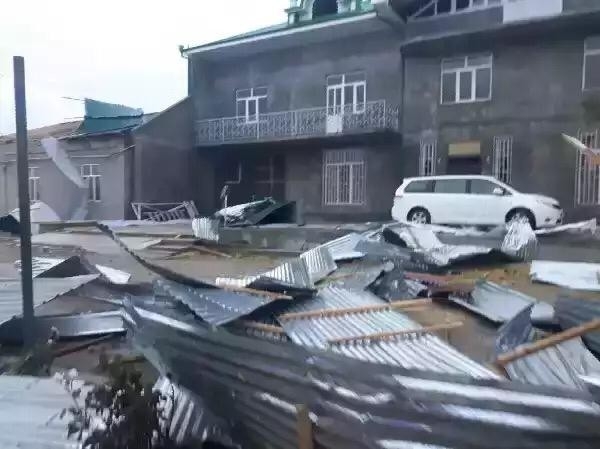 Türkmenistan’ı Fırtına Vurdu