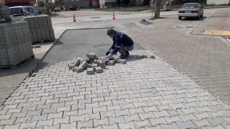 Ergene Belediyesi Çalışmalarını Sürdürüyor