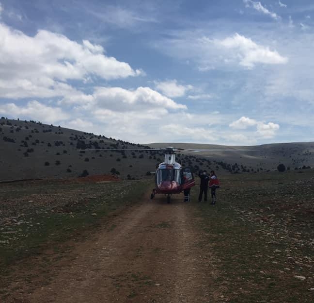 Freni Patlayan Traktör Kayaya Çarptı: 1 Yaralı